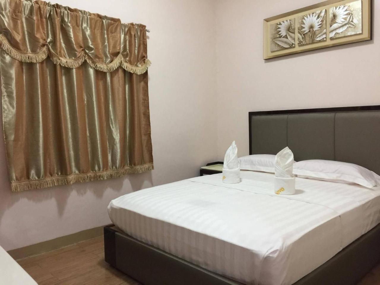 Meaco Royal Hotel - Lipa Lipa City Zewnętrze zdjęcie