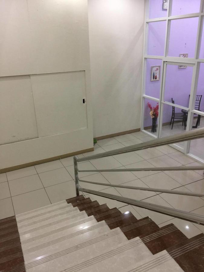Meaco Royal Hotel - Lipa Lipa City Zewnętrze zdjęcie