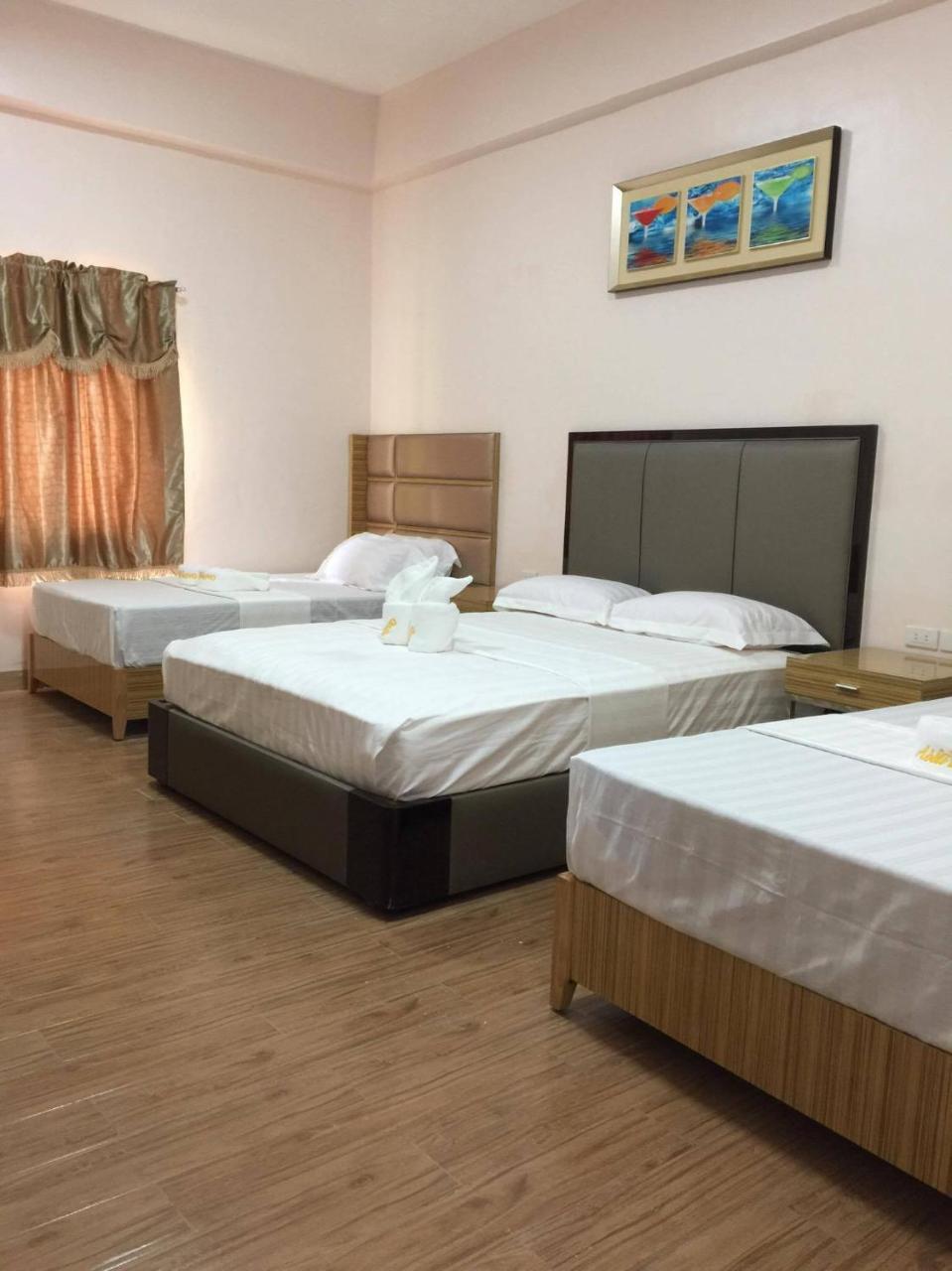 Meaco Royal Hotel - Lipa Lipa City Zewnętrze zdjęcie