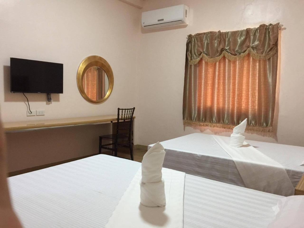 Meaco Royal Hotel - Lipa Lipa City Zewnętrze zdjęcie